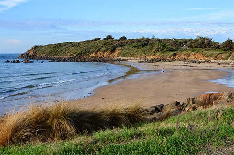 Back Beach, Devonport