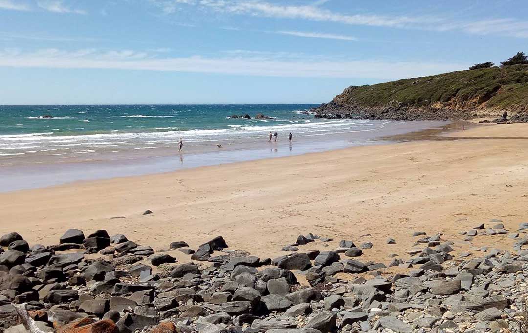 Coles Beach, Devonport