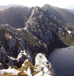 Mt Capricorn and Lake Oberon